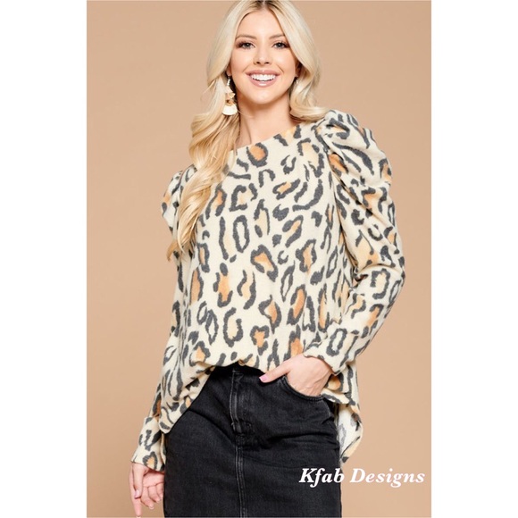 ❤️LAST 1 Animal Print Soft Brushed Puff Sleeve Top - Picture 3 of 4